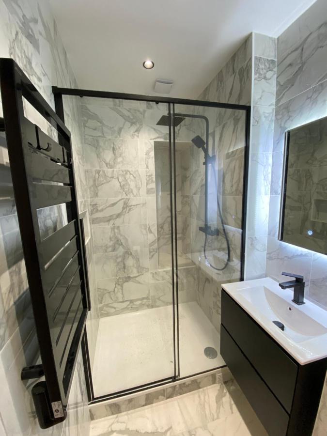 Appartement Face Mer Avec Terrasse Et Parking Трувил сюр Мер Екстериор снимка